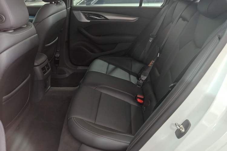 Used Cadillac CT5 2021 Revised 28T Luxury Version Left Rear Seat