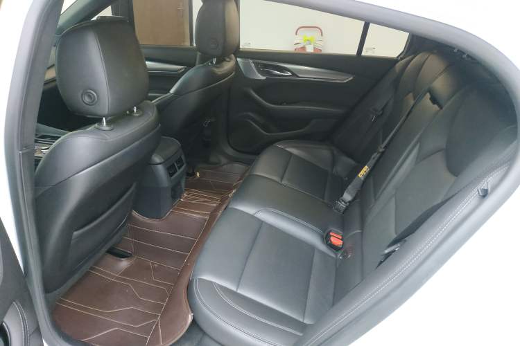 Used Cadillac CT5 2021 Revised 28T Luxury Version Left Rear Seat
