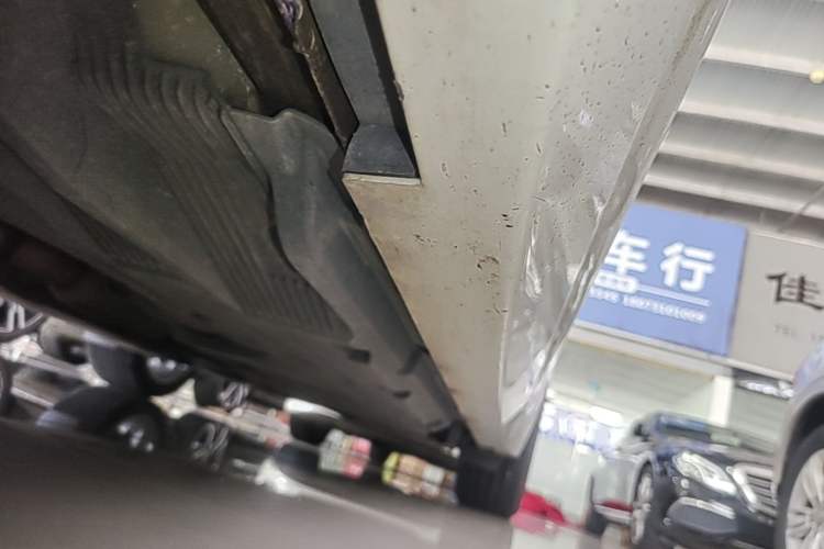 Used Cadillac CT5 2021 Revised 28T Luxury Version Left Side Sill