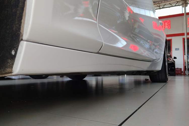 Used Cadillac CT5 2021 28T Luxury Model Left Side Sill
