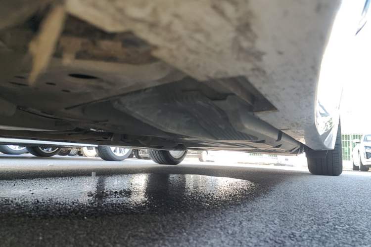 Used Cadillac CT5 2021 28T Luxury Model Left Side Sill