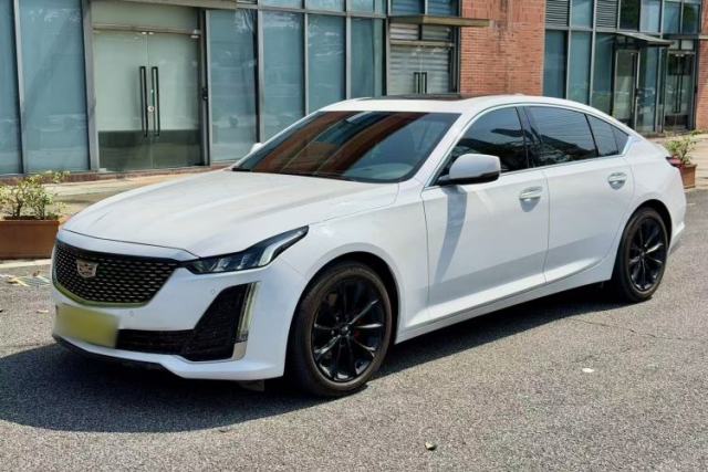 Cadillac CT5 2021 Revised 28T Luxury Version с пробегом