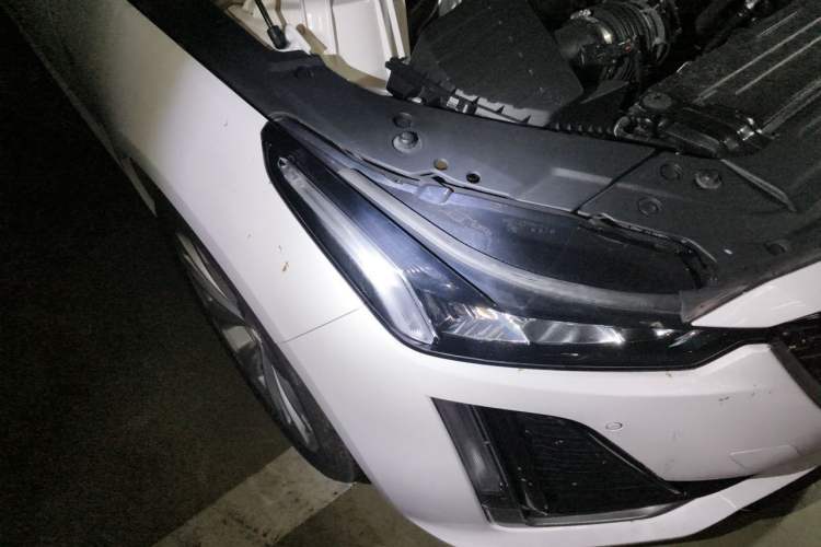 Used Cadillac CT5 2021 28T Luxury Model Right Front Headlight