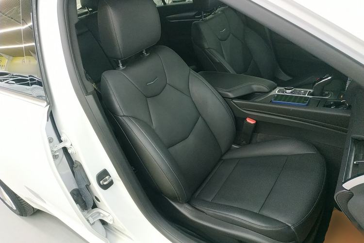 Used Cadillac CT5 2021 Revised 28T Luxury Version Right Front Seat