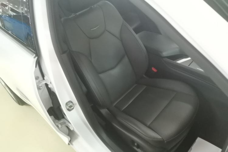 Used Cadillac CT5 2021 28T Luxury Model Right Front Seat