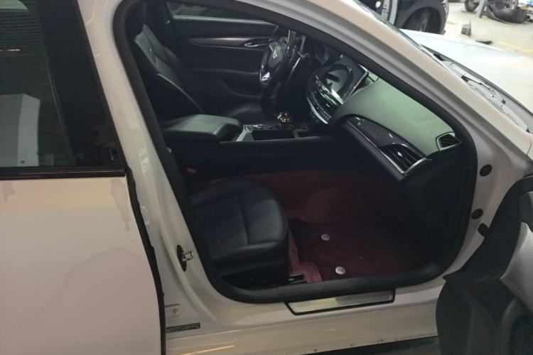 Used Cadillac CT5 2021 28T Luxury Model Right Front Seat
