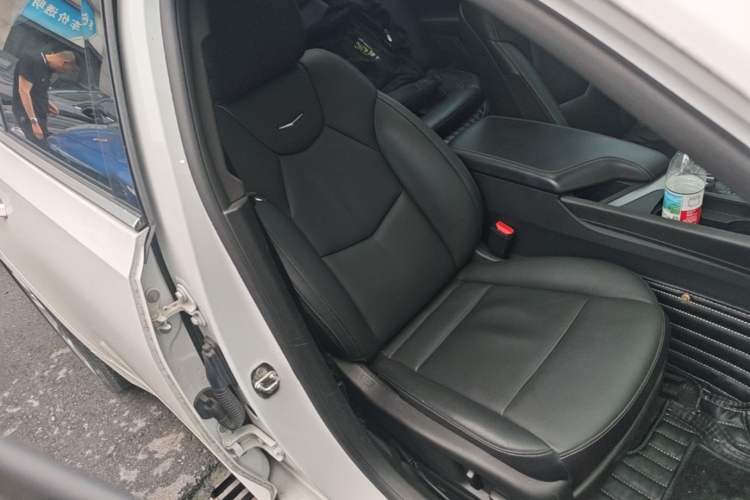 Used Cadillac CT5 2021 Revised 28T Luxury Version Right Front Seat