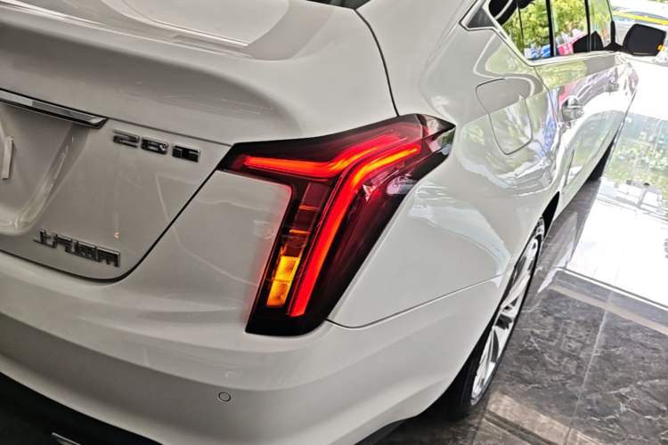 Used Cadillac CT5 2021 Revised 28T Luxury Version Right Rear Taillight