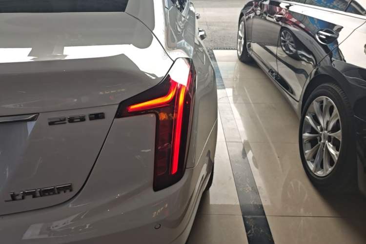Used Cadillac CT5 2021 Revised 28T Luxury Version Right Rear Taillight
