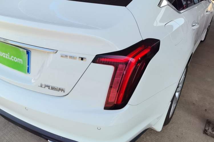 Used Cadillac CT5 2021 Revised 28T Luxury Version Right Rear Taillight