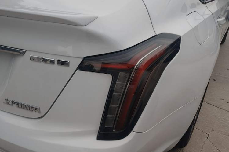Used Cadillac CT5 2021 28T Advanced Sport Model Right Rear Taillight