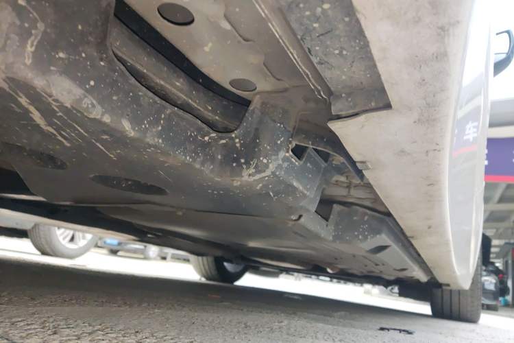 Used Cadillac CT5 2021 28T Prestige Edition Right Side Sill