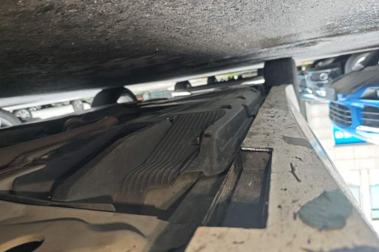 Used Cadillac CT5 2021 Revised 28T Luxury Version Right Side Sill