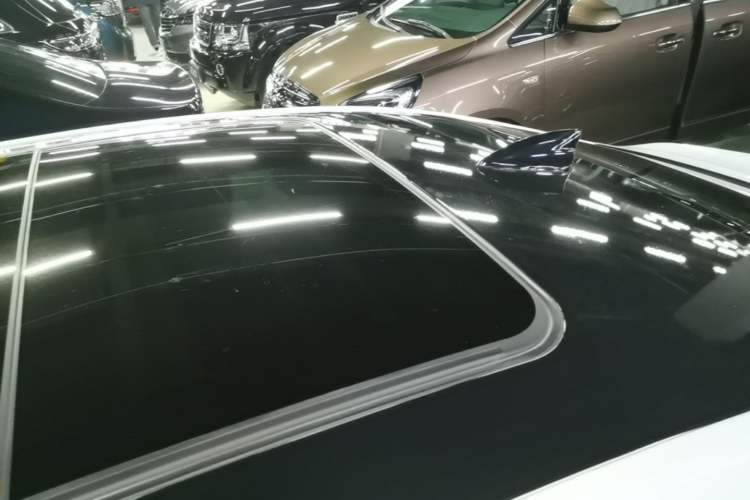 Used Cadillac CT5 2021 28T Luxury Model Roof