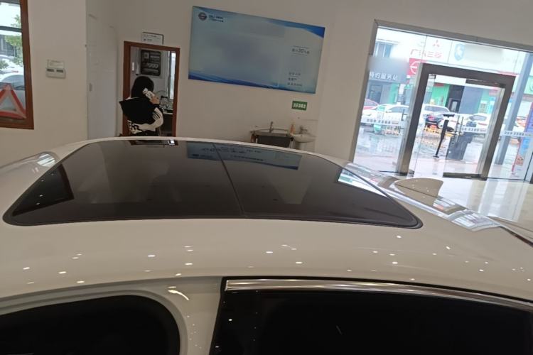 Used Cadillac CT5 2021 28T Luxury Model Roof