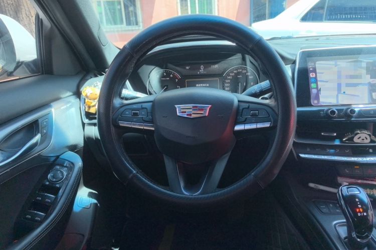 Used Cadillac CT5 2021 28T Luxury Model Steering Wheel