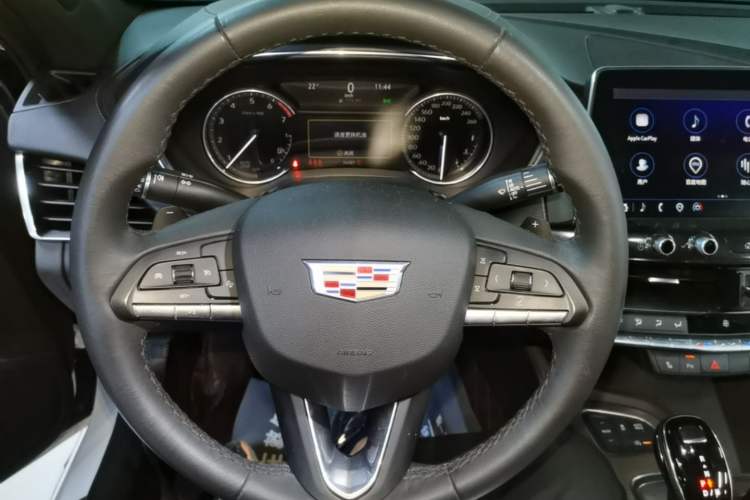 Used Cadillac CT5 2021 28T Luxury Model Steering Wheel