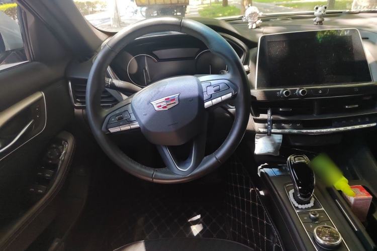 Used Cadillac CT5 2021 28T Tech Edition Steering Wheel