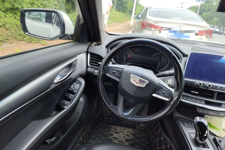 Used Cadillac CT5 2021 28T Luxury Model Steering Wheel