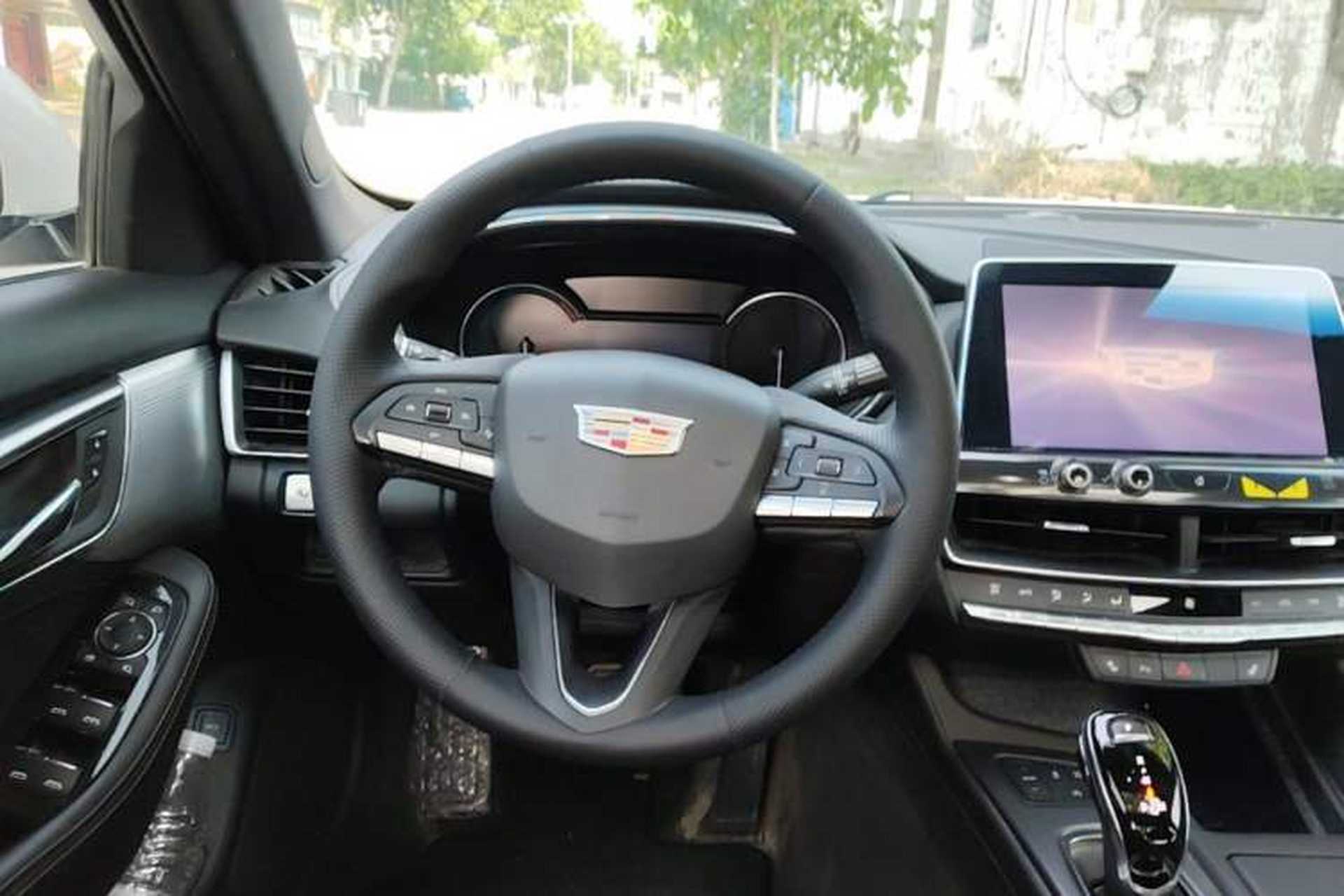 Used Cadillac CT5 2021 28T Luxury Model Steering Wheel