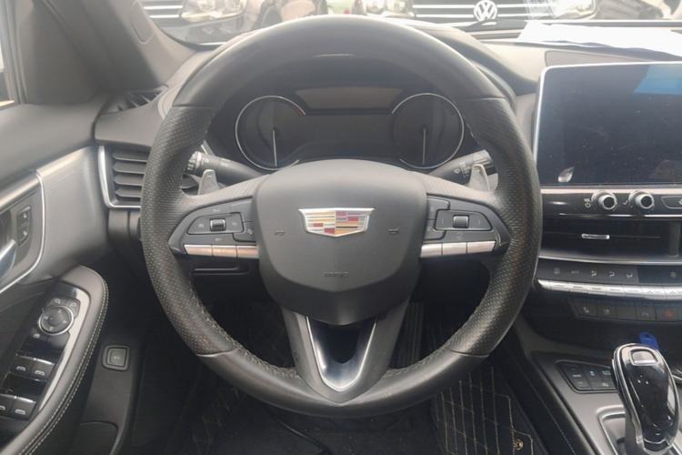 Used Cadillac CT5 2021 28T Advanced Sport Model Steering Wheel