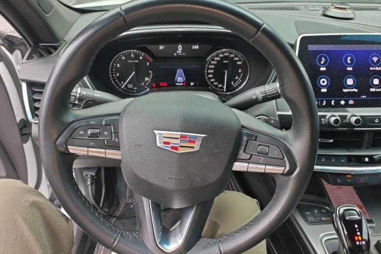 Used Cadillac CT5 2021 Revised 28T Luxury Version Steering Wheel