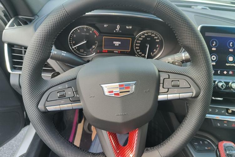 Used Cadillac CT5 2021 28T Luxury Model Steering Wheel