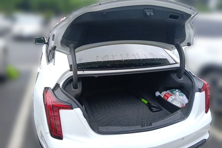 Used Cadillac CT5 2021 28T Fashion Edition Trunk