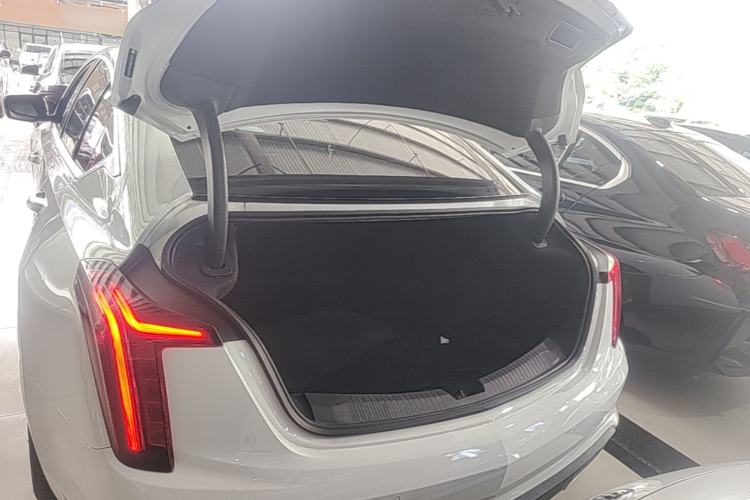 Used Cadillac CT5 2021 Revised 28T Luxury Version Trunk
