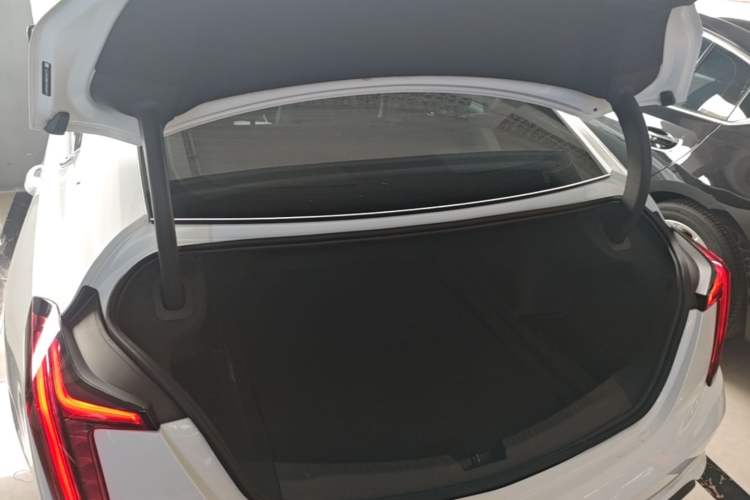 Used Cadillac CT5 2021 Revised 28T Luxury Version Trunk