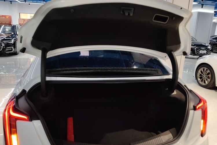 Used Cadillac CT5 2021 Revised 28T Luxury Version Trunk