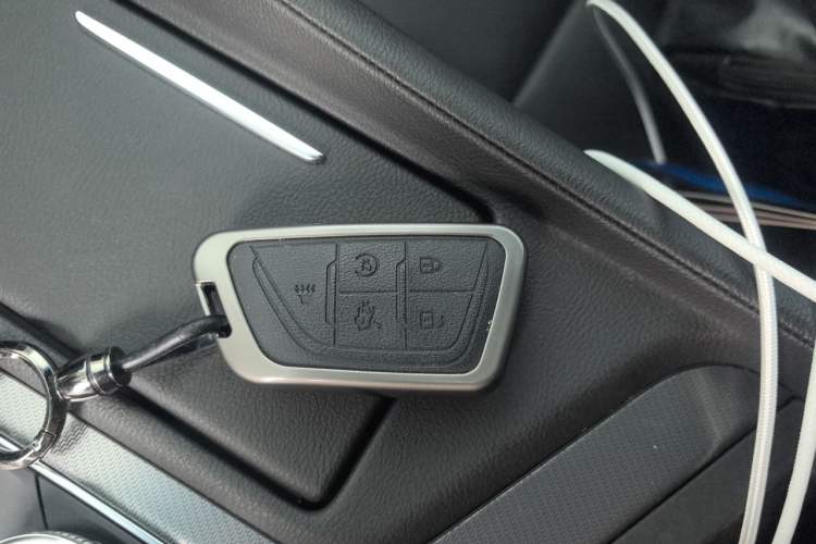 Used Cadillac CT5 2021 28T Prestige Edition Vehicle Key