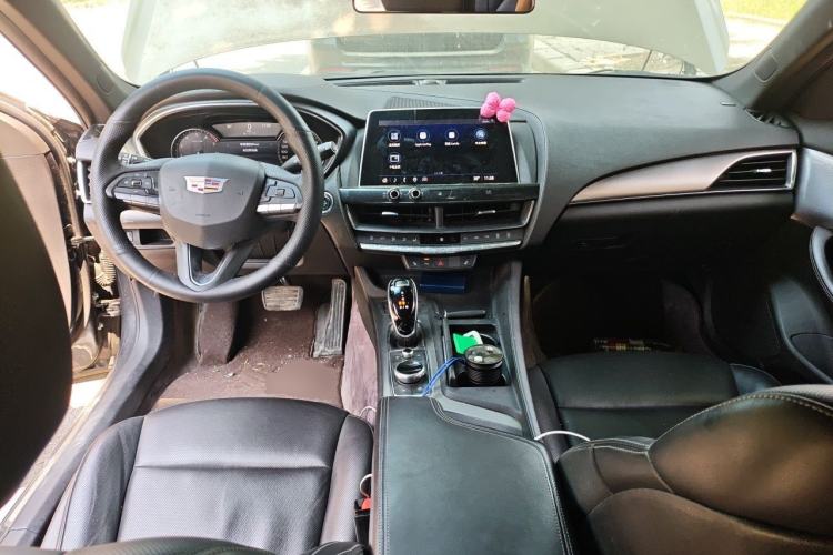 Used Cadillac CT5 2021 Revised 28T Luxury Version Center Console