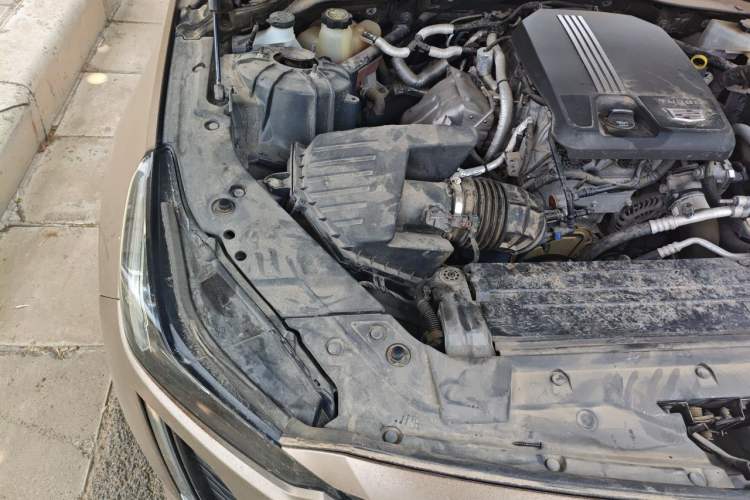 Used Cadillac CT5 2021 Revised 28T Luxury Version Engine Bay Right