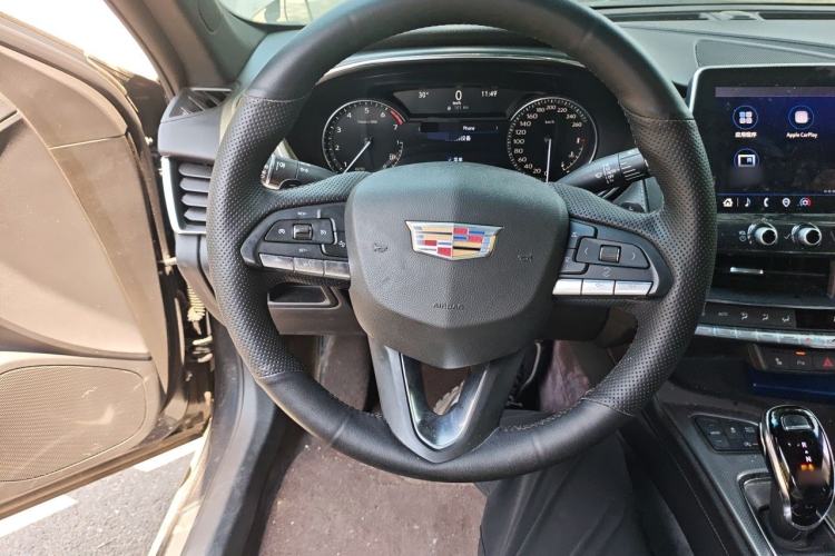 Used Cadillac CT5 2021 Revised 28T Luxury Version Steering Wheel