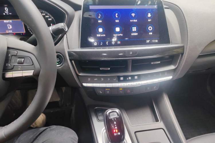 Used Cadillac CT5 2022 28T Luxury Edition Audio And AC Panel