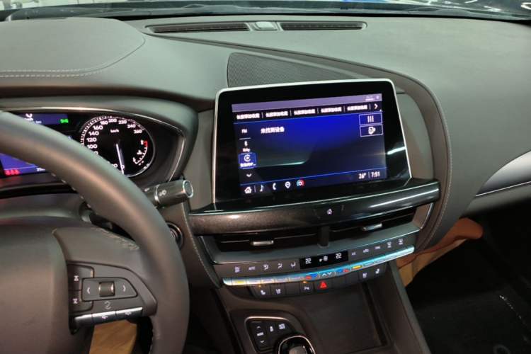 Used Cadillac CT5 2022 28T Luxury Edition Audio And AC Panel