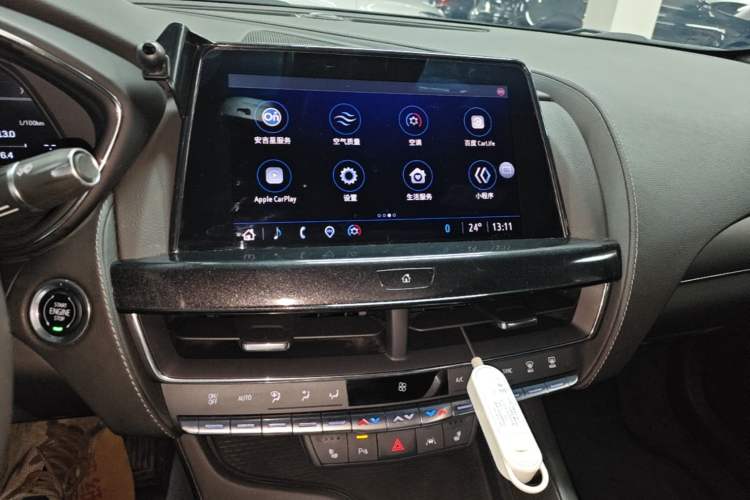 Used Cadillac CT5 2022 28T Prestige Edition Audio And AC Panel