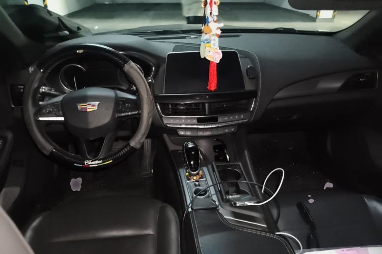 Used Cadillac CT5 2022 28T Luxury Version (Standard Edition) Center Console