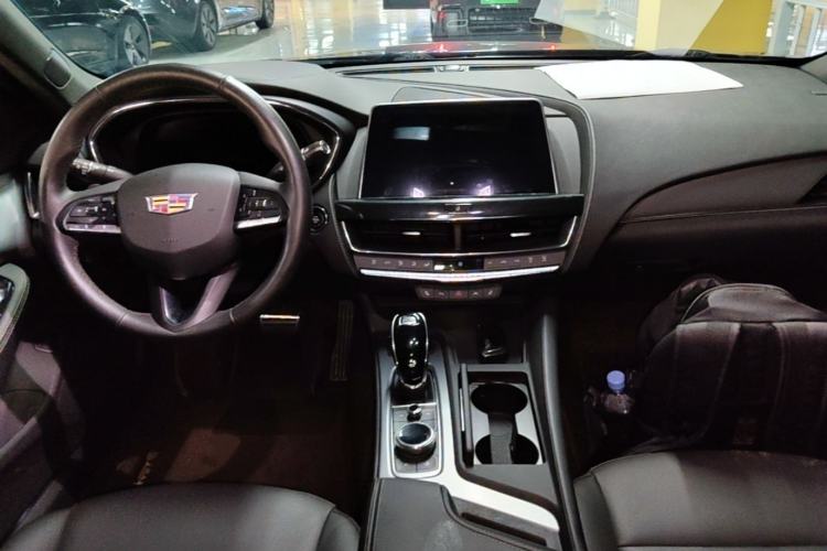 Used Cadillac CT5 2022 28T Prestige Edition Center Console