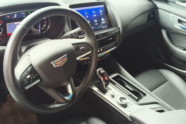 Used Cadillac CT5 2022 28T Luxury Version (Standard Edition) Center Console