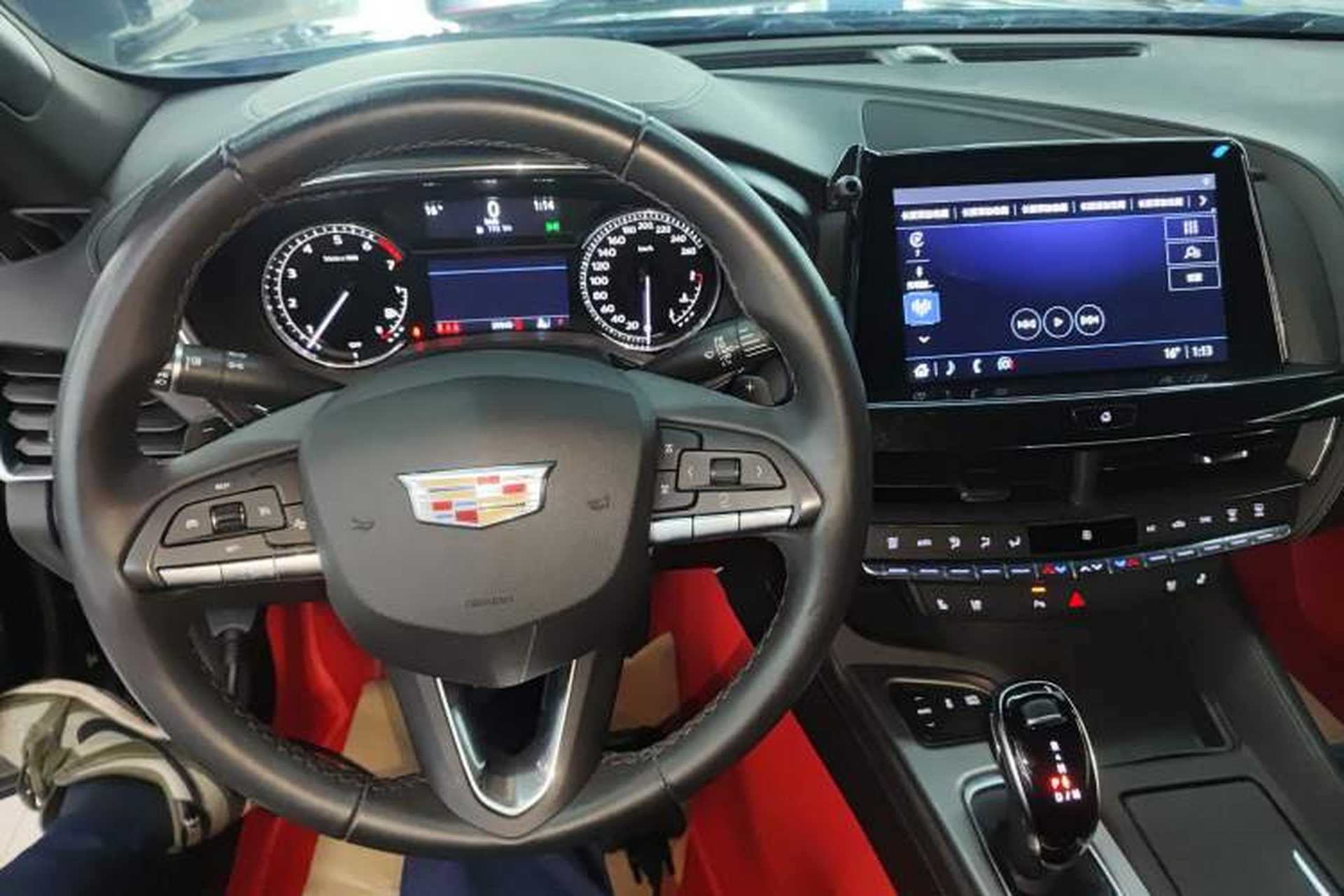 Used Cadillac CT5 2022 28T Luxury Version (Standard Edition) Center Console