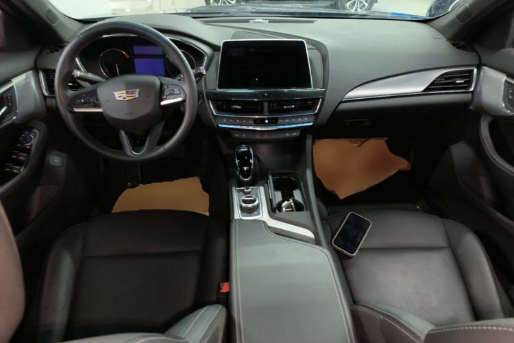 Used Cadillac CT5 2022 28T Luxury Edition Center Console