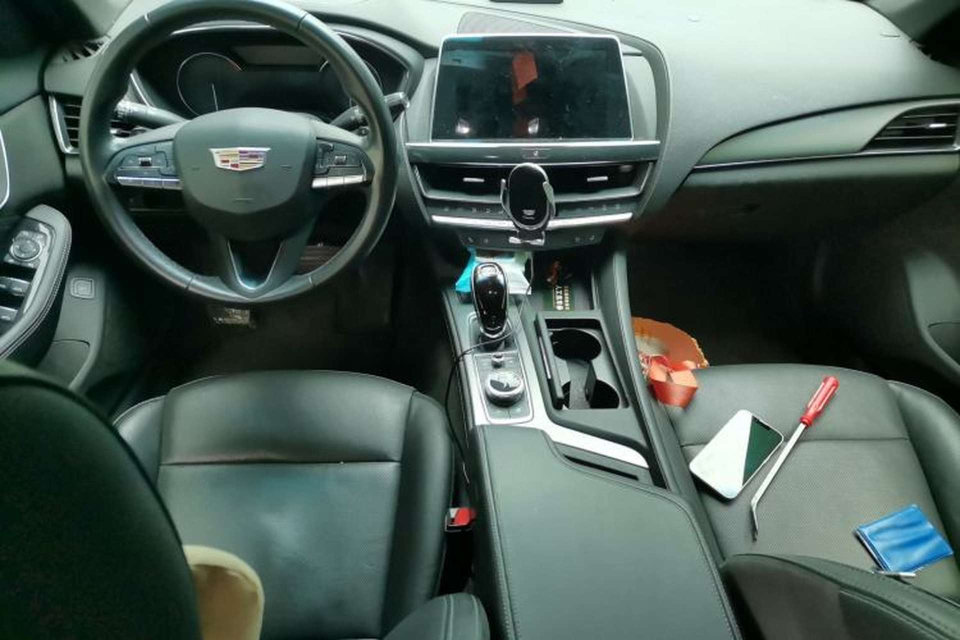 Used Cadillac CT5 2022 28T Luxury Version (Standard Edition) Center Console