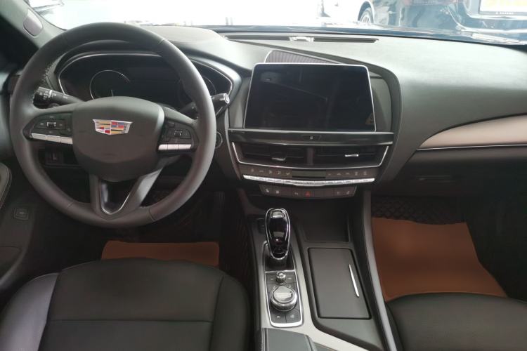 Used Cadillac CT5 2022 28T Luxury Edition Center Console