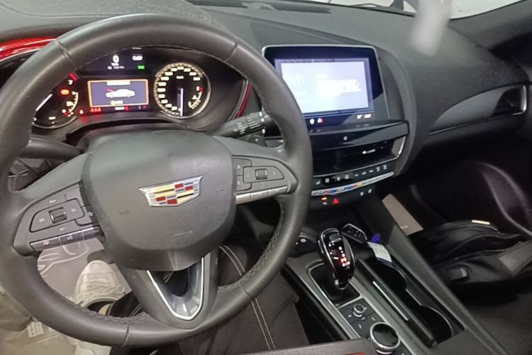 Used Cadillac CT5 2022 28T Luxury Version (Standard Edition) Center Console