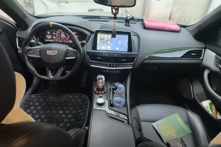 Used Cadillac CT5 2022 28T Prestige Edition Center Console