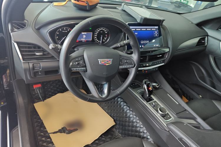 Used Cadillac CT5 2022 28T Luxury Version (Standard Edition) Center Console