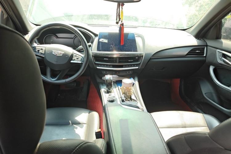 Used Cadillac CT5 2022 28T Luxury Version (Standard Edition) Center Console