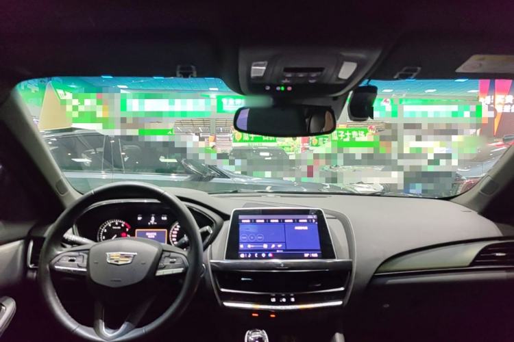 Used Cadillac CT5 2022 28T Luxury Edition Center Console